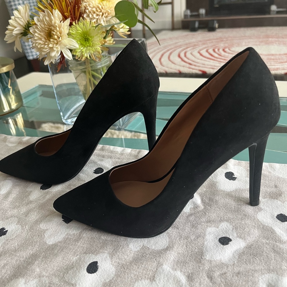 Black Stiletto Heels